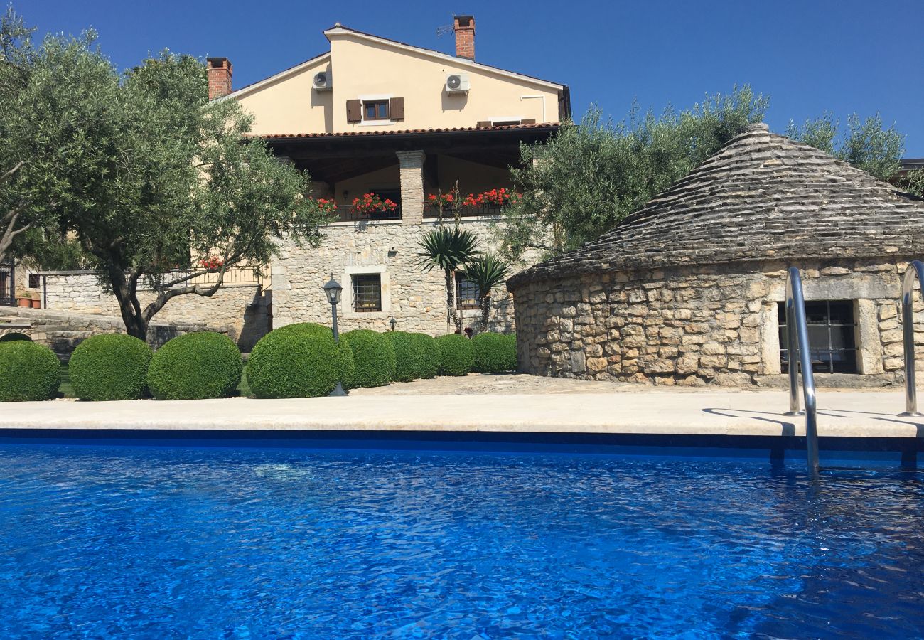 House in Višnjan - Poolincluded - Villa Adriana