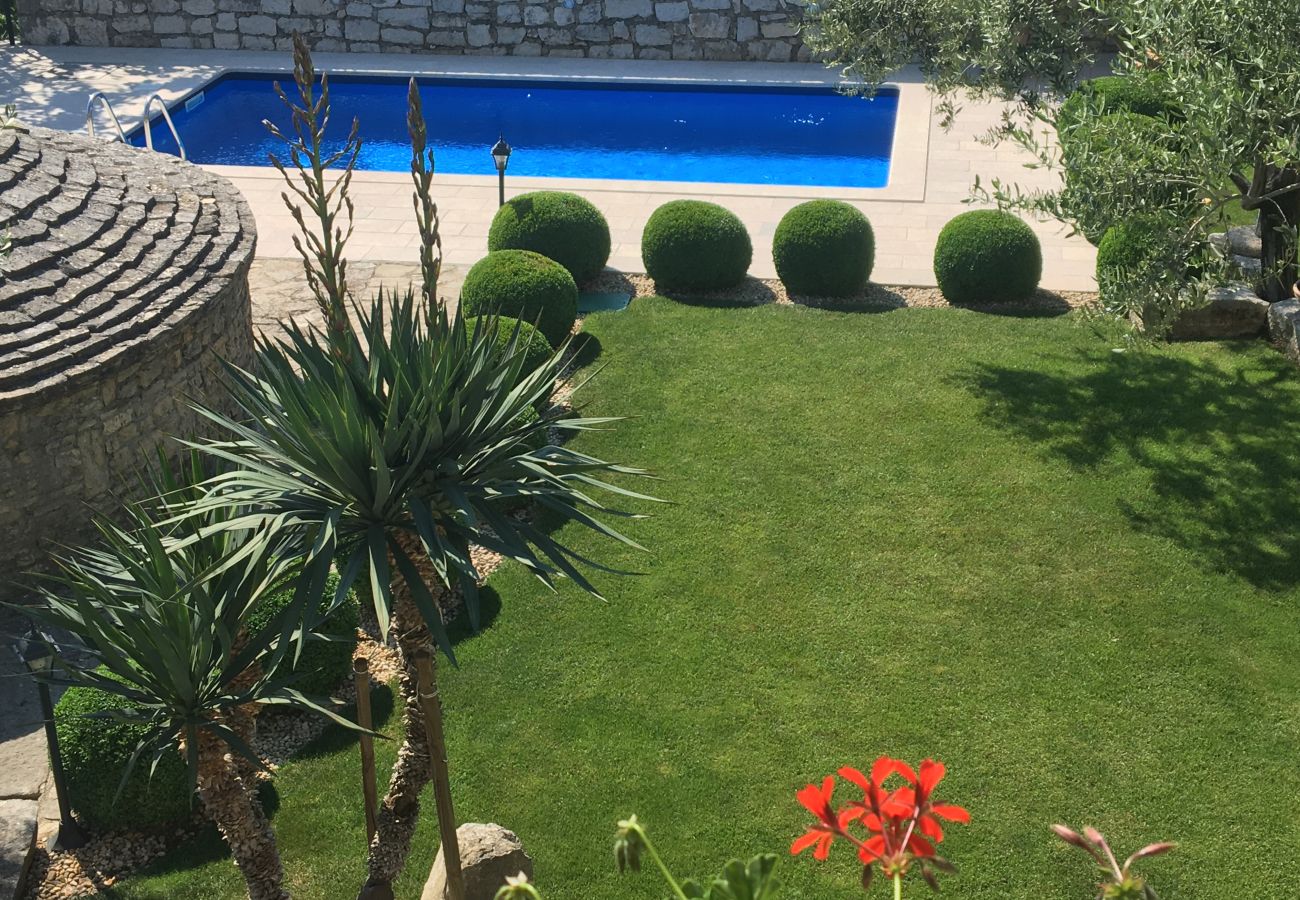 House in Višnjan - Poolincluded - Villa Adriana