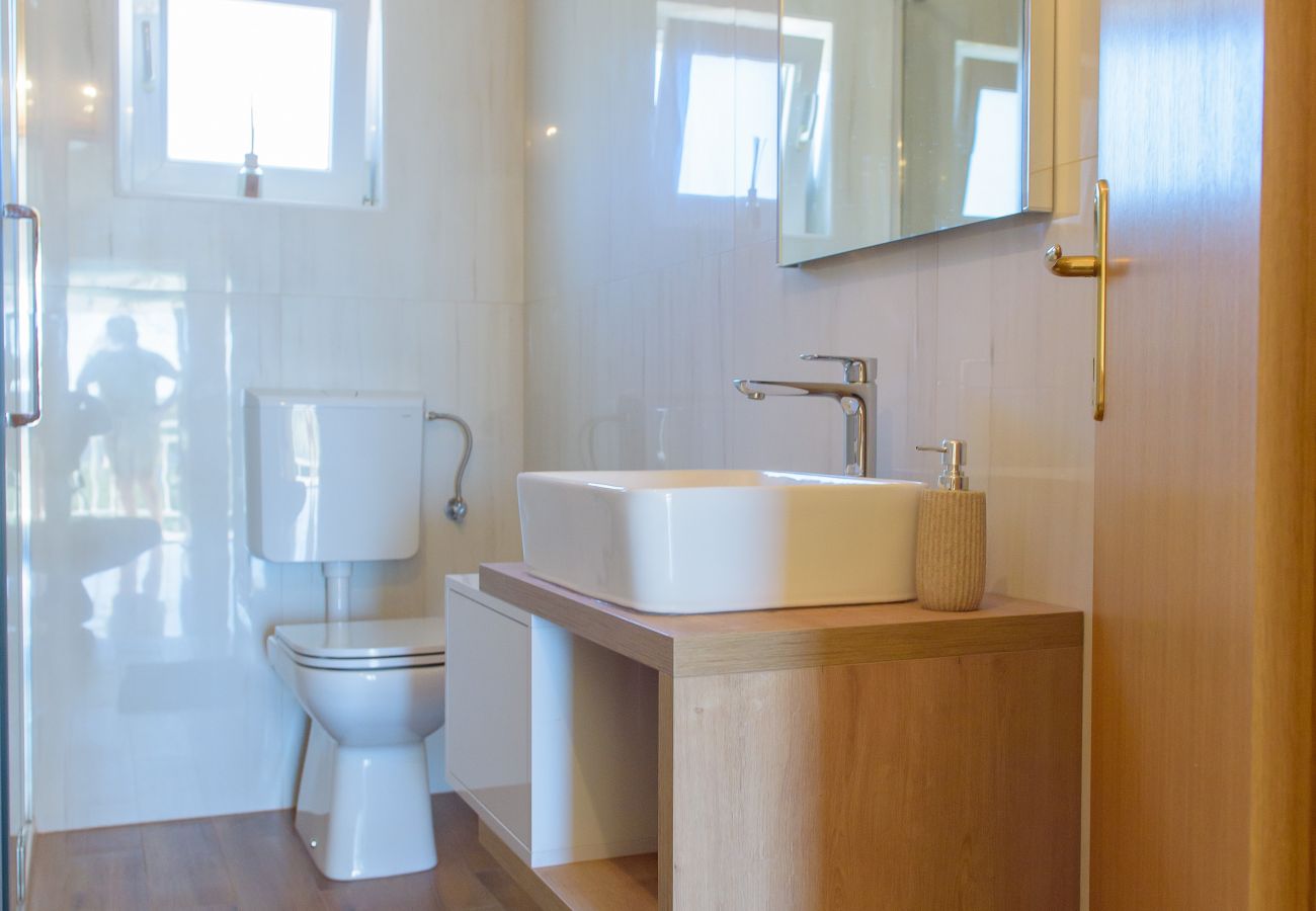 House in Lišane Ostrovicke - Poolincluded - Holiday Home Maslina 