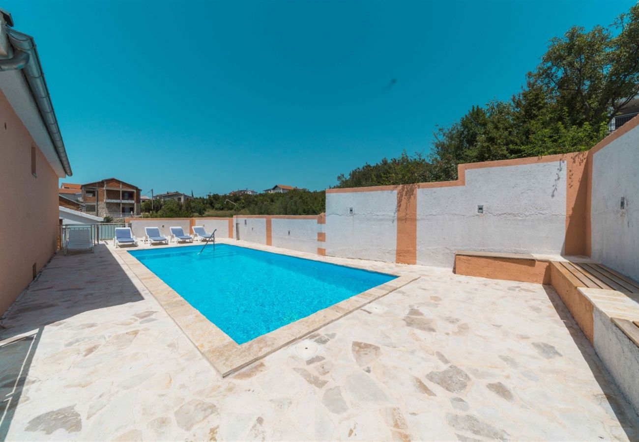 House in Maslenica - Poolincluded - Villa Maja