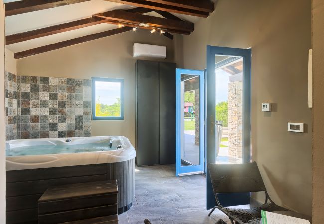 House in Svetvincenat - Poolincluded - Stancija Cabrunici House in Svetvincenat - Poolincluded - Stancija Cabrunici