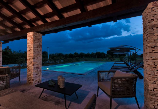 House in Svetvincenat - Poolincluded - Stancija Cabrunici House in Svetvincenat - Poolincluded - Stancija Cabrunici