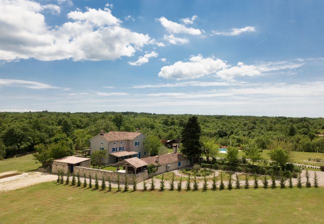 House in Svetvincenat - Poolincluded - Stancija Cabrunici House in Svetvincenat - Poolincluded - Stancija Cabrunici