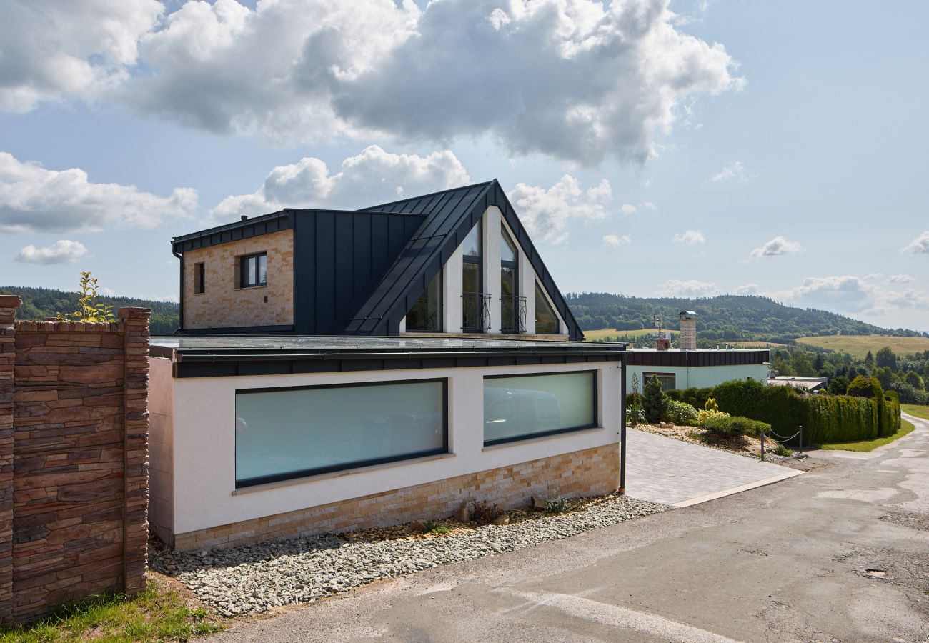 Villa in Radvanice - KCG351