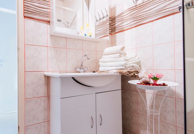 House in Maslenica - Poolincluded - Holiday house Favorit House in Maslenica - Poolincluded - Holiday house Favorit