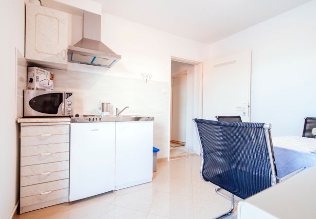 House in Maslenica - Poolincluded - Holiday house Favorit House in Maslenica - Poolincluded - Holiday house Favorit