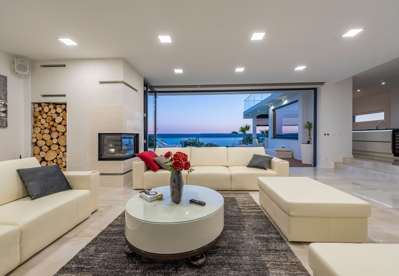 House in Maslenica - Poolincluded Luxury villa Saint Michel