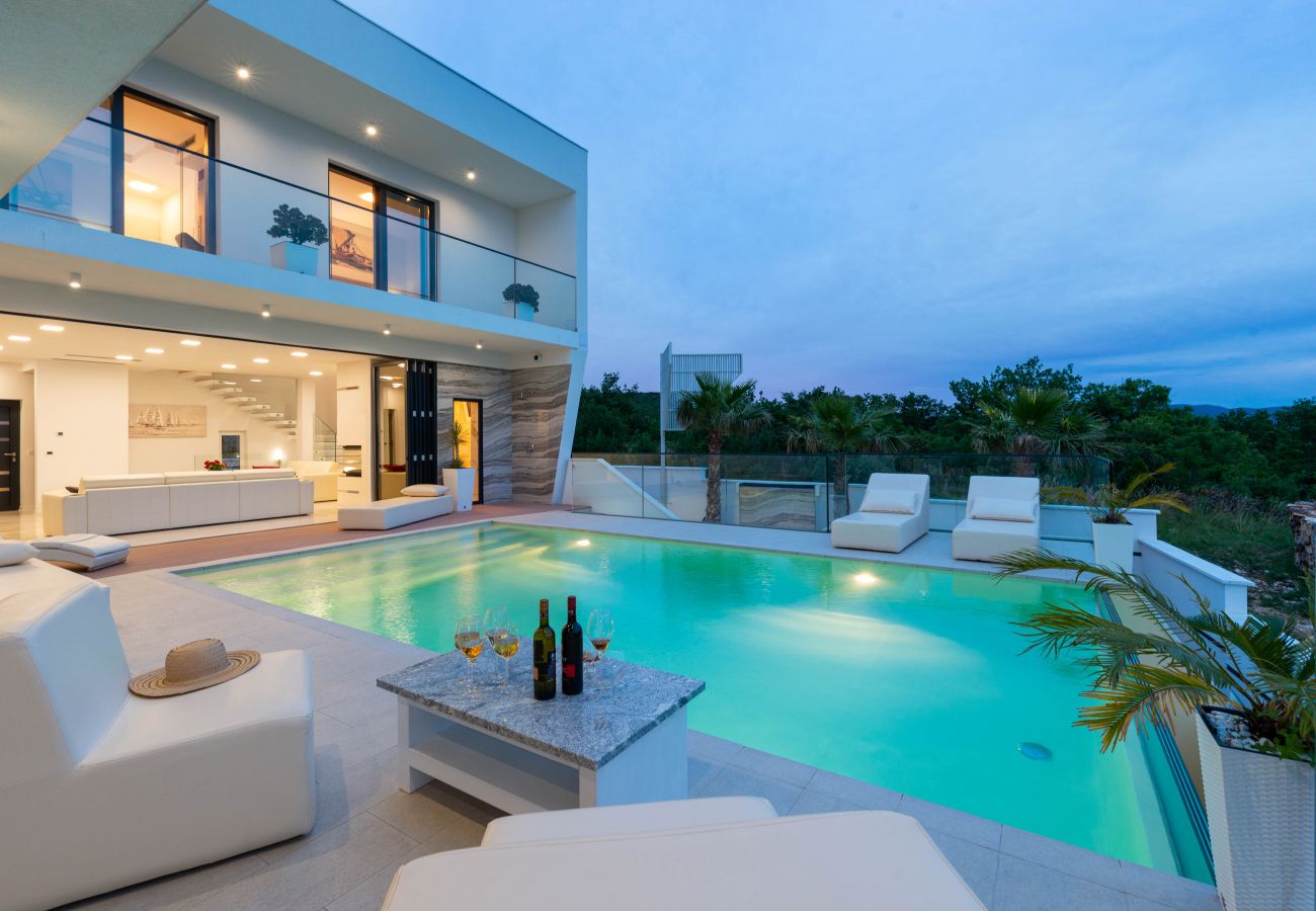 House in Maslenica - Poolincluded Luxury villa Saint Michel