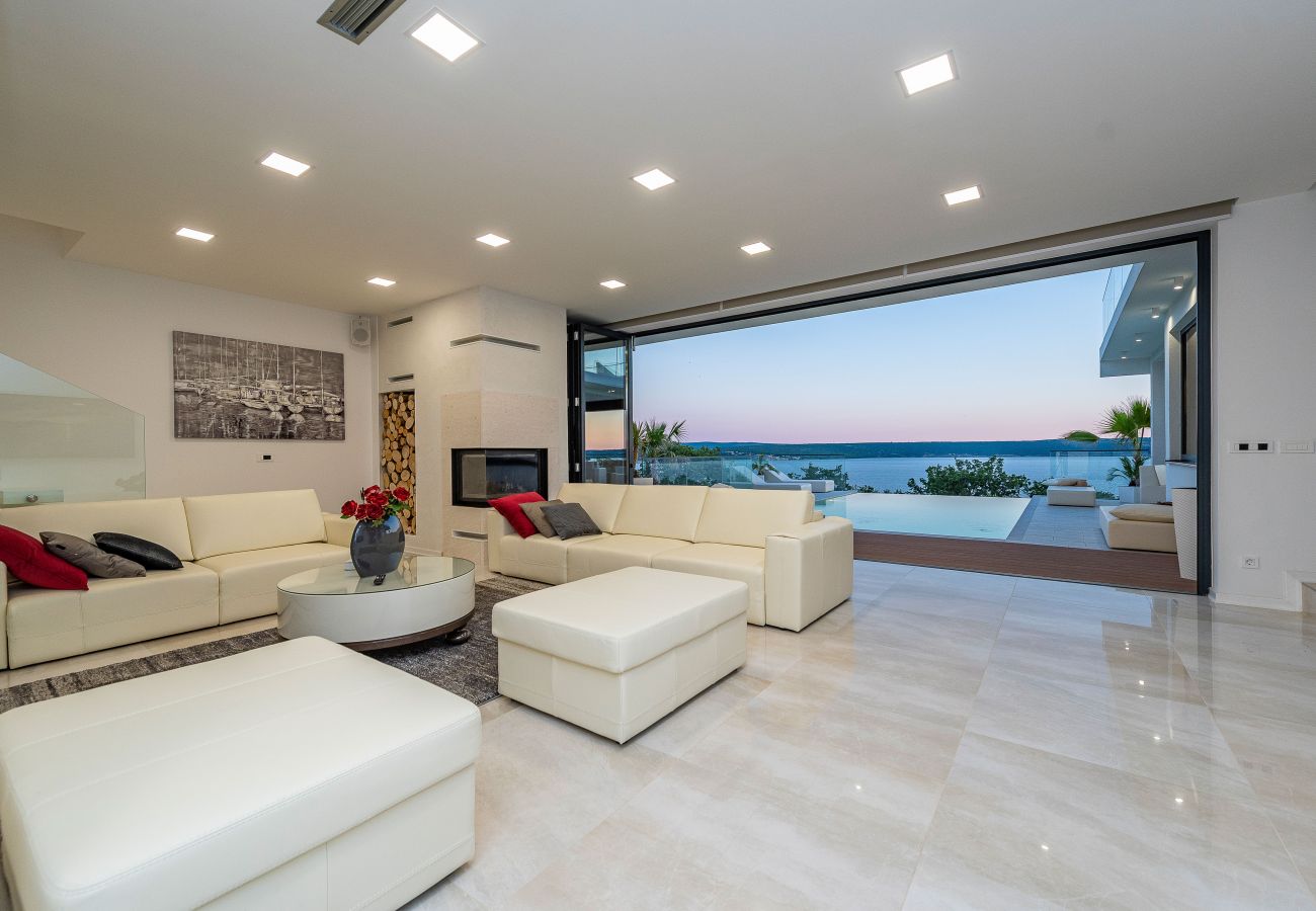 House in Maslenica - Poolincluded Luxury villa Saint Michel