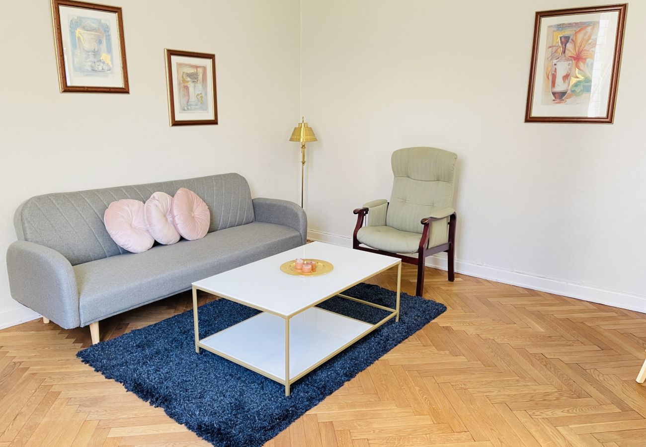 Rent by room in Frederikshavn - aday - Frederikshavn City Center - Luxuriuos room