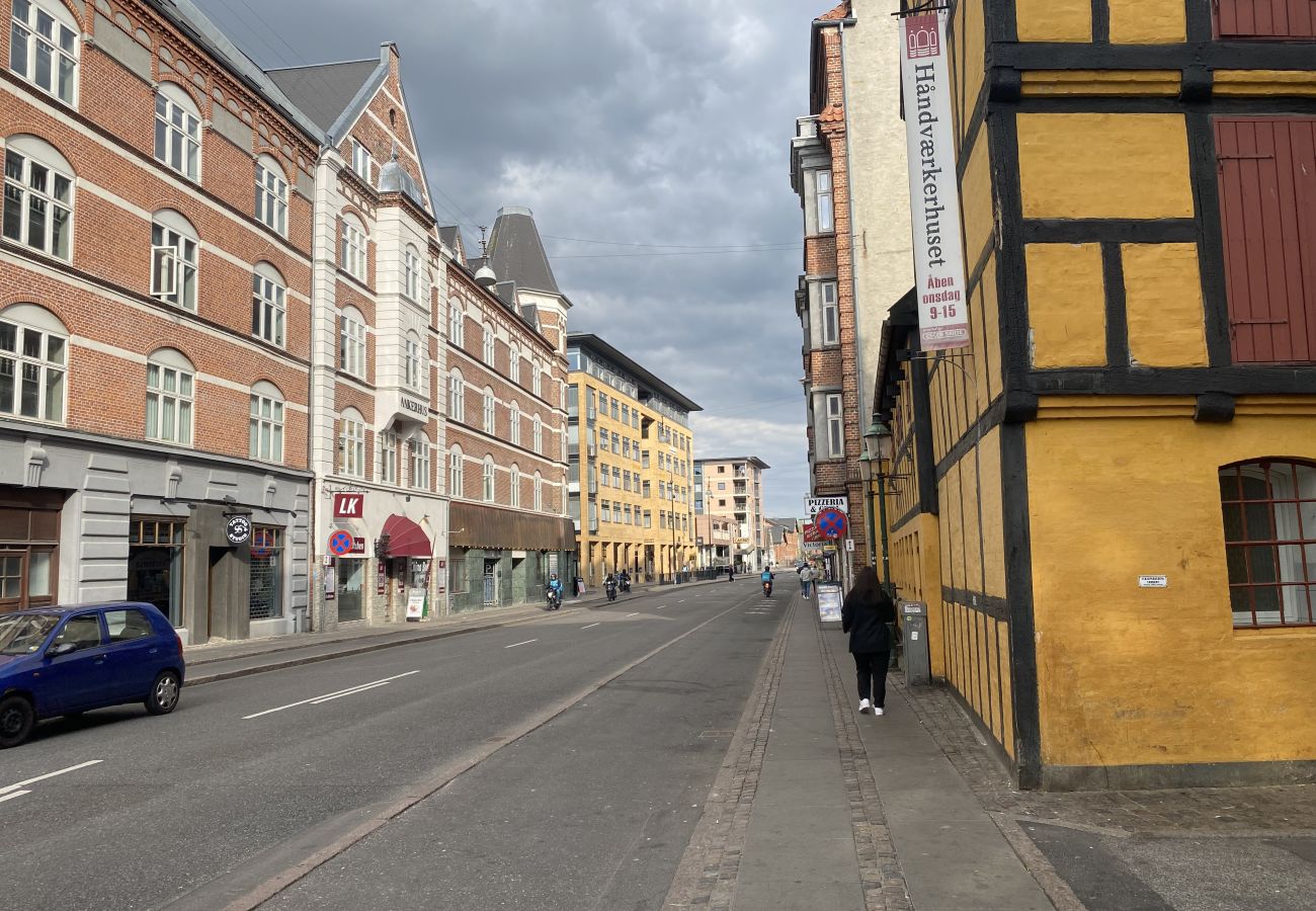 Apartment in Aalborg - aday - Delightful apartment in the heart of Aalborg