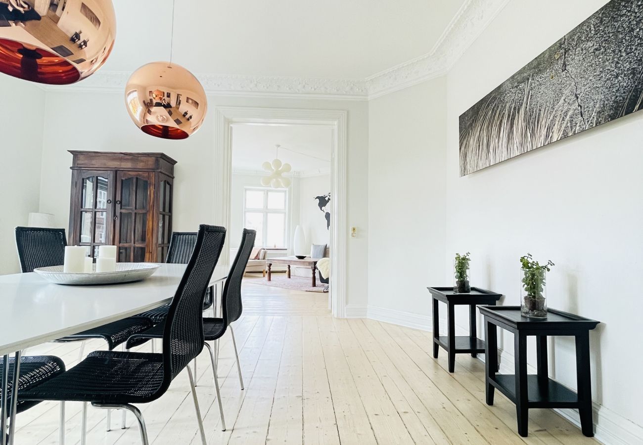 Apartment in Aalborg - aday - Delightful apartment in the heart of Aalborg