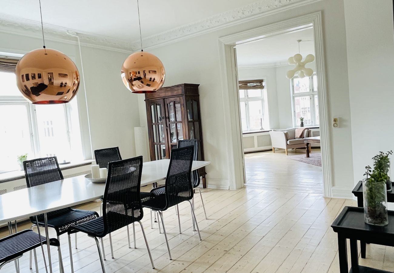 Apartment in Aalborg - aday - Delightful apartment in the heart of Aalborg