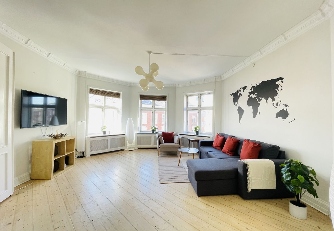 Apartment in Aalborg - aday - Delightful apartment in the heart of Aalborg