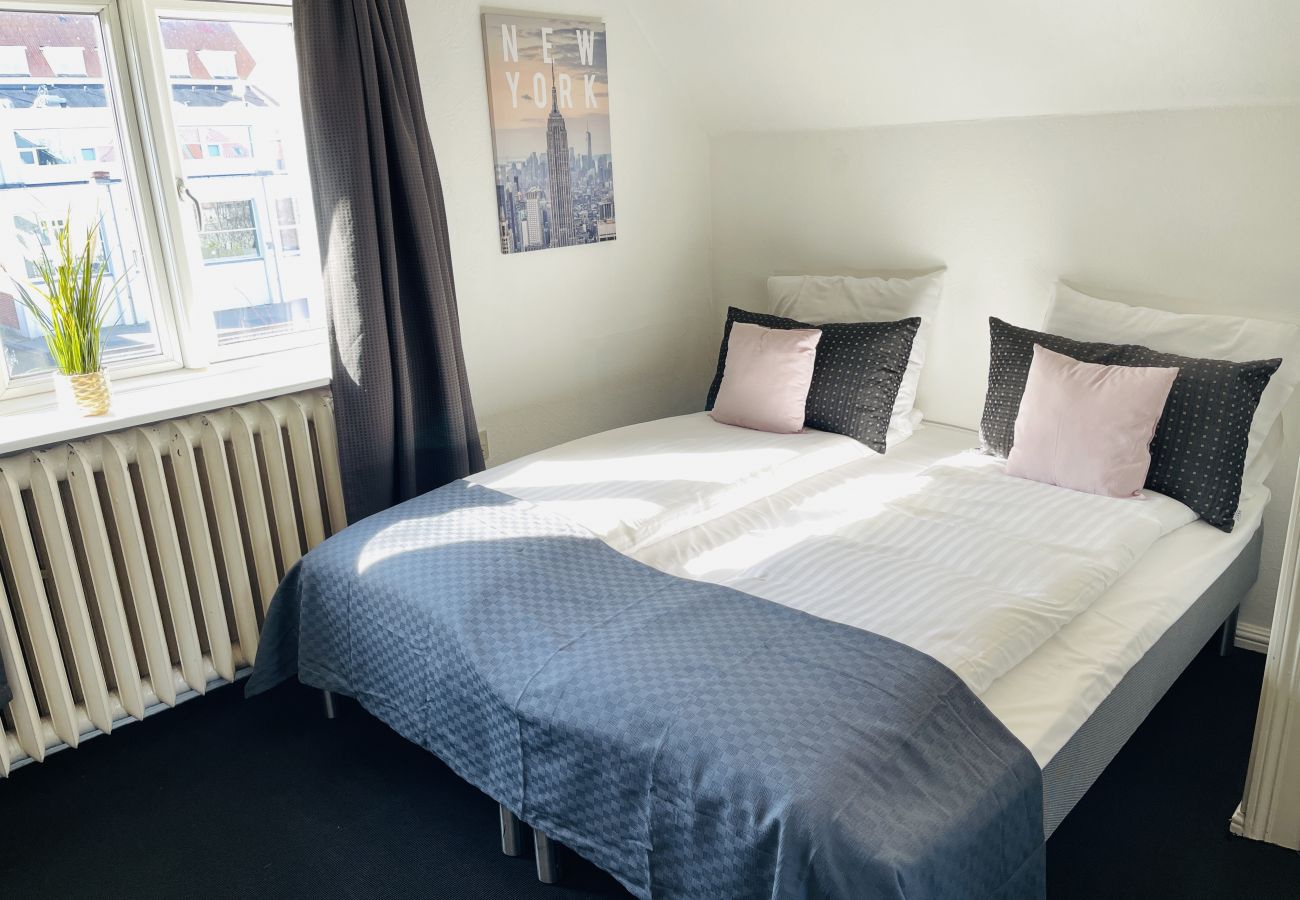 Rent by room in Frederikshavn - aday - Frederikshavn City Center - Room 2