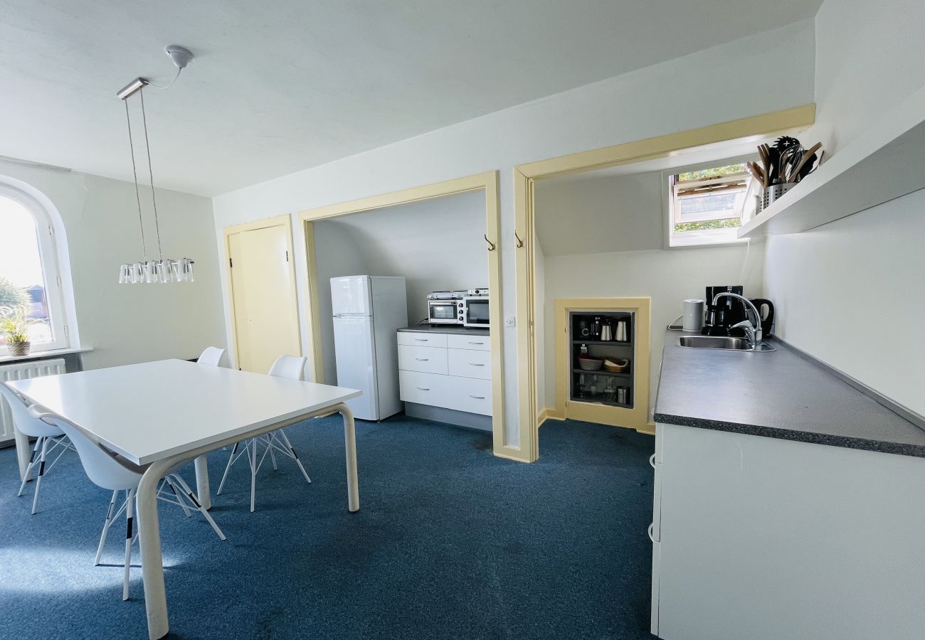 Rent by room in Frederikshavn - aday - Frederikshavn City Center - Charming double room