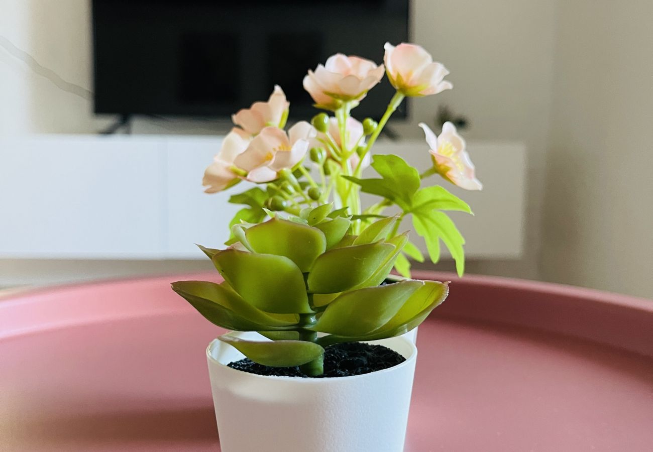 Apartment in Aalborg - aday - Central Charming Apartment with Terrace