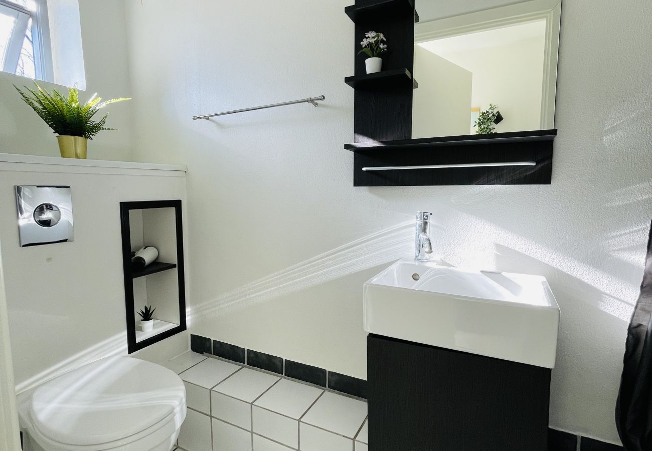Apartment in Aalborg - aday - Central Charming Apartment with Terrace
