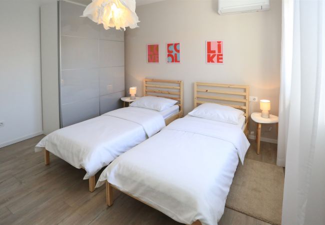 House in Šibenik - Poolincluded - Villa Sibenik House in Šibenik - Poolincluded - Villa Sibenik