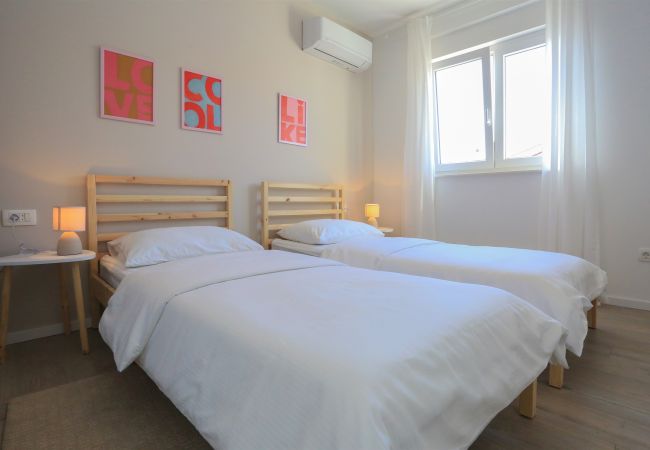 House in Šibenik - Poolincluded - Villa Sibenik House in Šibenik - Poolincluded - Villa Sibenik