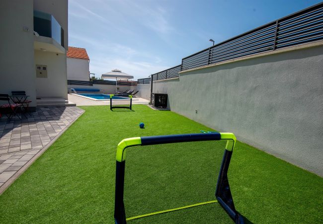 House in Šibenik - Poolincluded - Villa Sibenik House in Šibenik - Poolincluded - Villa Sibenik