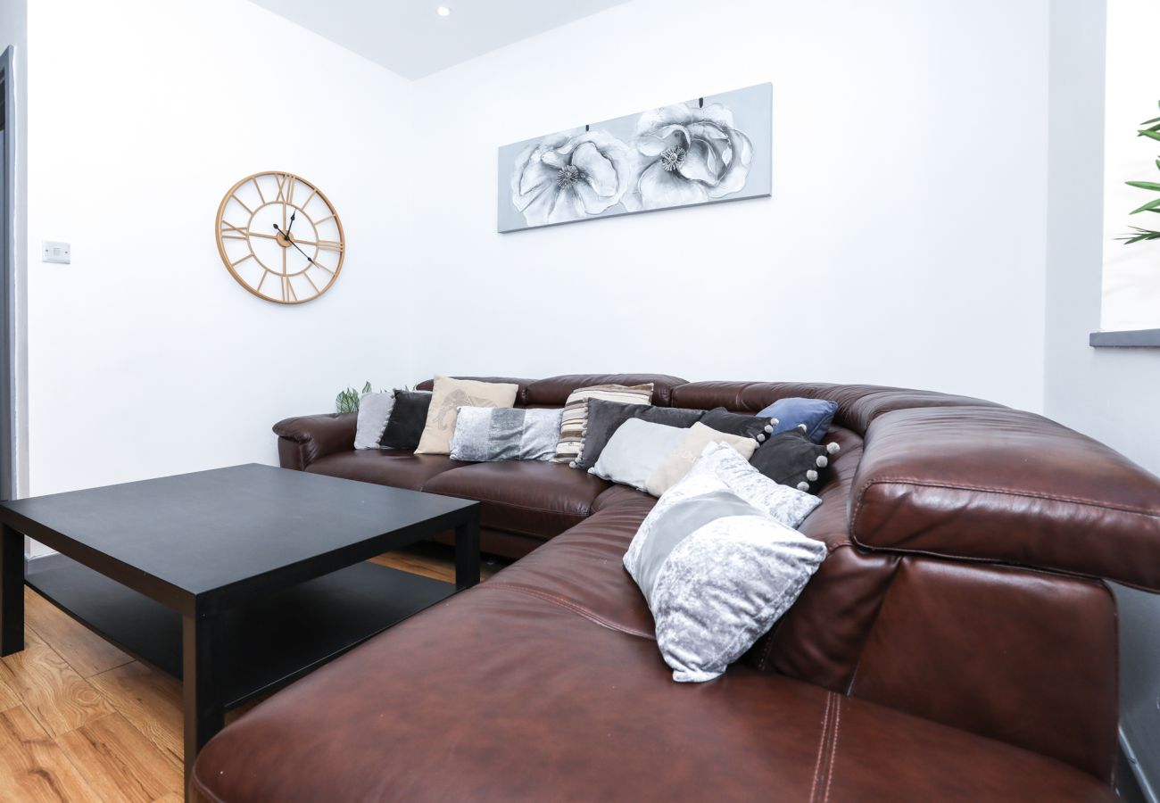 Apartment in Edinburgh - Luxury Modern 3 Bed City Centre Apartment