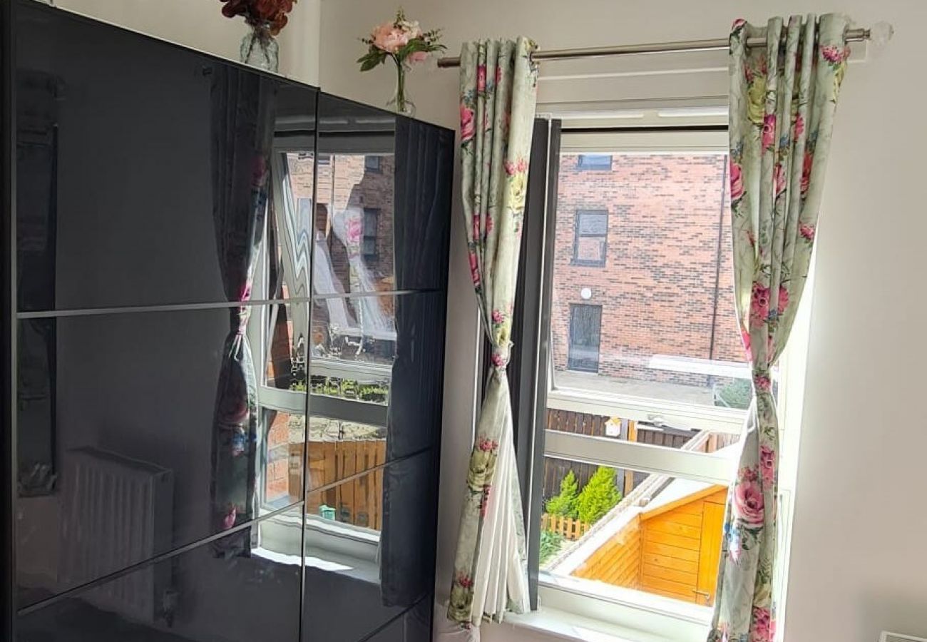 House in Edinburgh - Beautiful 2 Bedroom House - Edinburgh