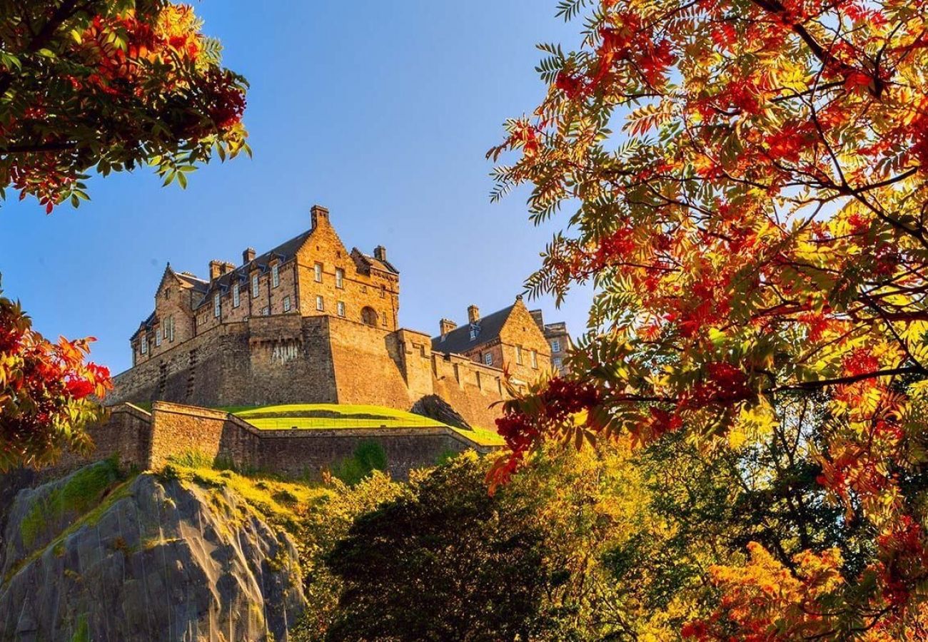 House in Edinburgh - Beautiful 2 Bedroom House - Edinburgh