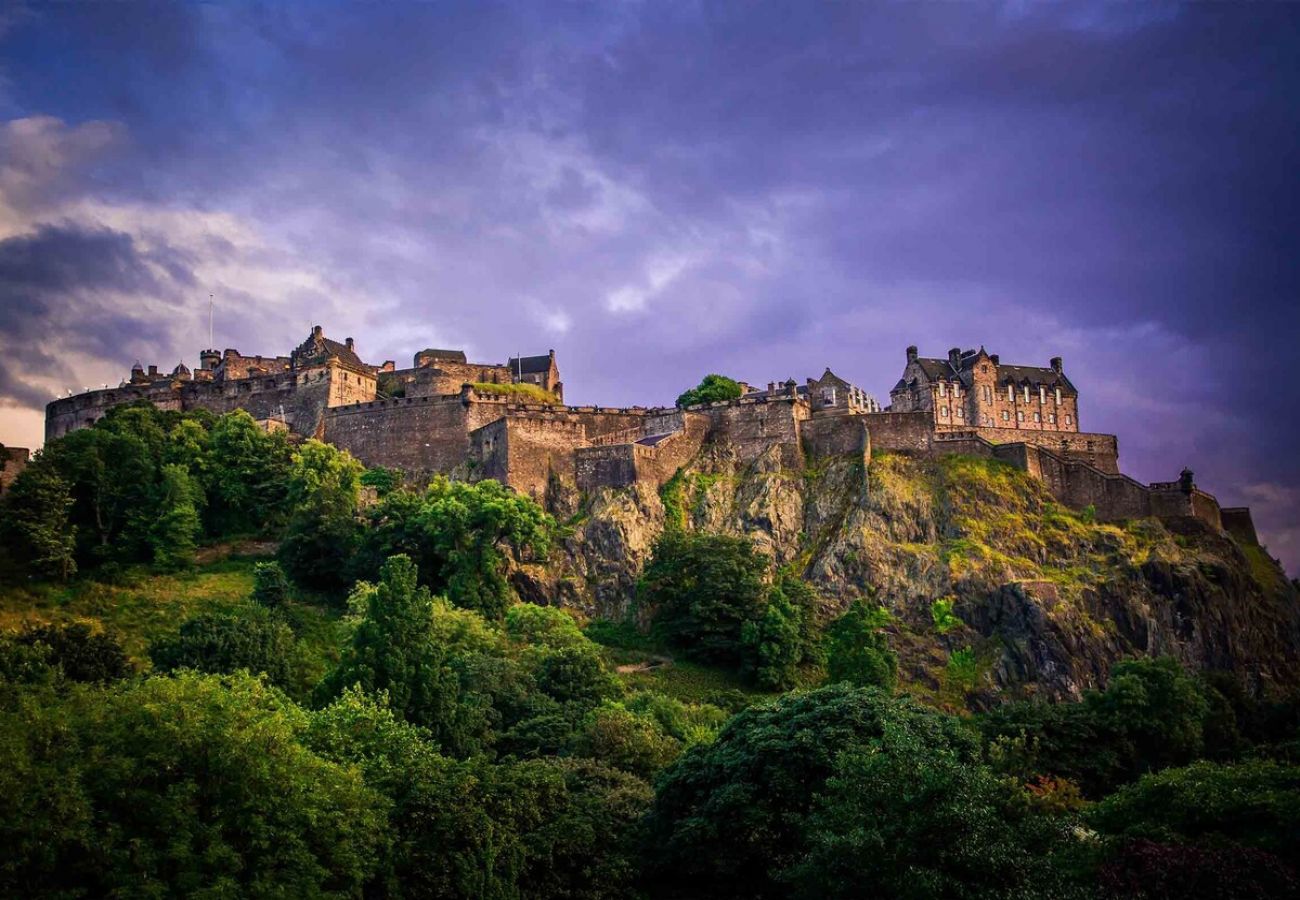 House in Edinburgh - Beautiful 2 Bedroom House - Edinburgh