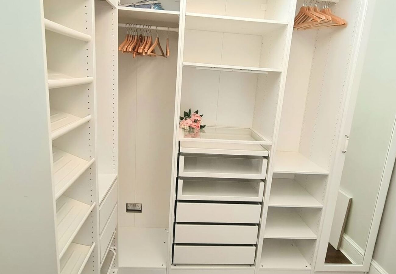 Apartment in Edinburgh - Stunning  2 Bedroom Georgian Apartment 