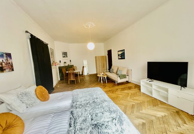 Frederikshavn - Rent by room