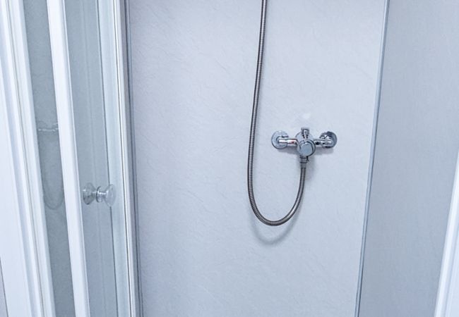 Rent by room in Inverness - mySTAYINN Telford Guest House Room 2 Rent by room in Inverness - mySTAYINN Telford Guest House Room 2