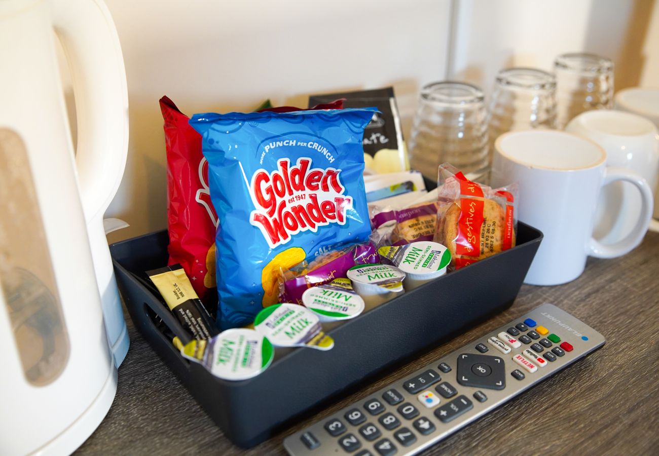 Rent by room in Inverness - mySTAYINN Telford Guest House Room 3