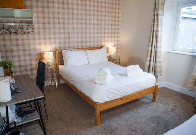 Rent by room in Inverness - mySTAYINN Telford Guest House Room 4