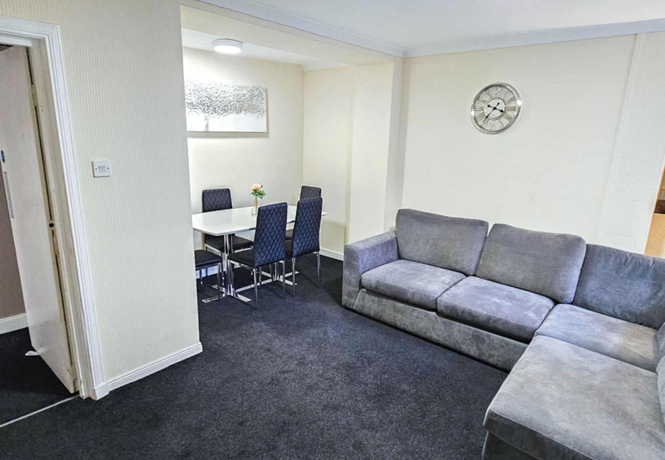 Rent by room in Inverness - mySTAYINN Telford Guest House Room 5