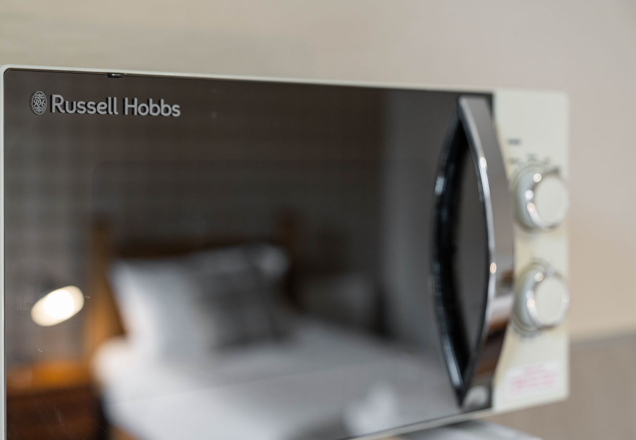 Rent by room in Inverness - mySTAYINN Strathblane Guest House Room 2