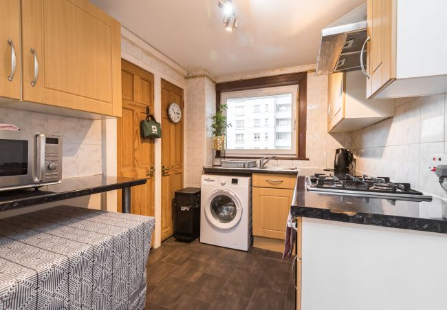 Apartment in Edinburgh - Homely 2 Bedroom Apartment - Edinburgh