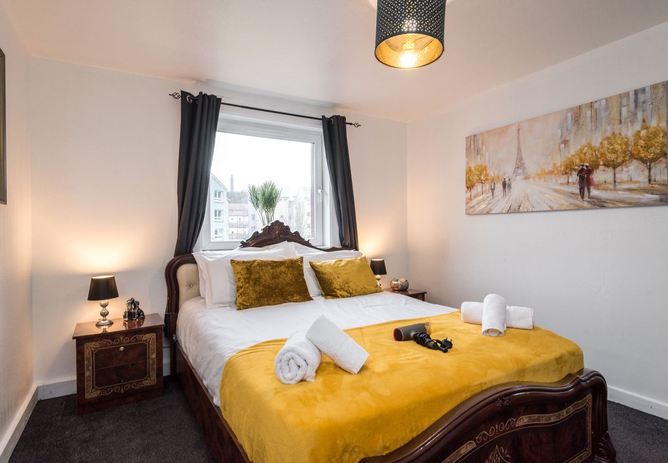 Apartment in Edinburgh - Homely 2 Bedroom Apartment - Edinburgh