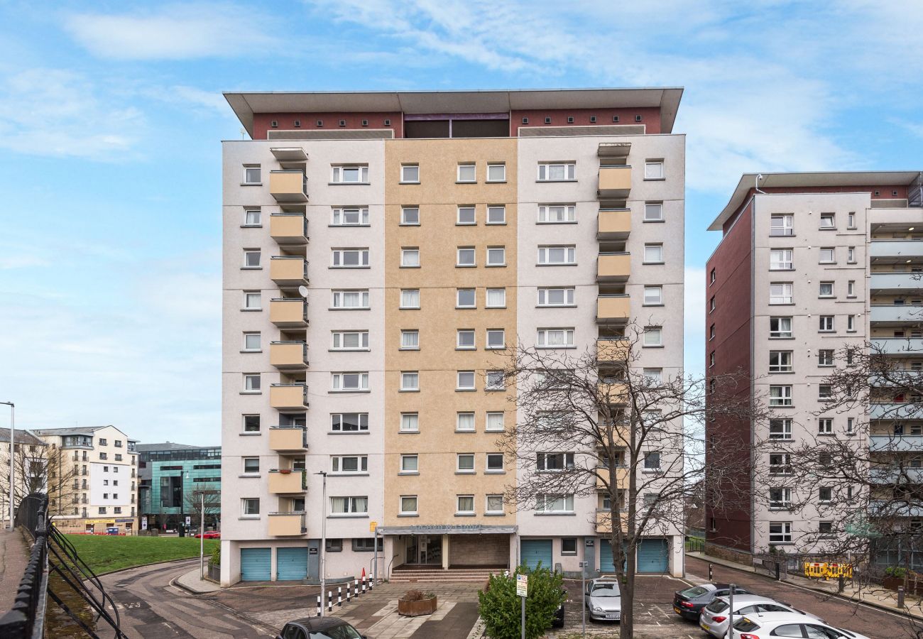 Apartment in Edinburgh - Homely 2 Bedroom Apartment - Edinburgh