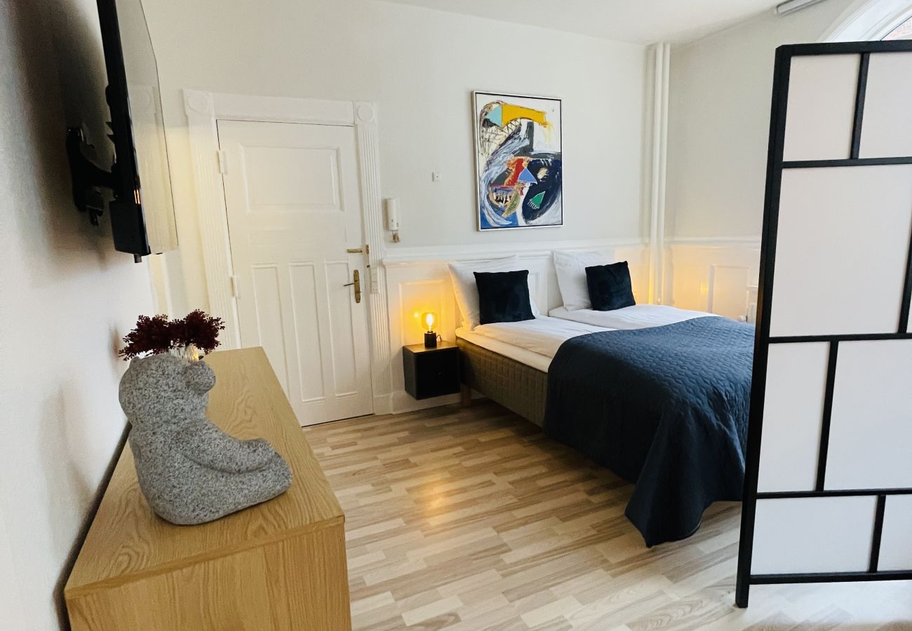 Studio in Aalborg - aday - Luxurious Studio Apartment in the Heart of Aalborg 