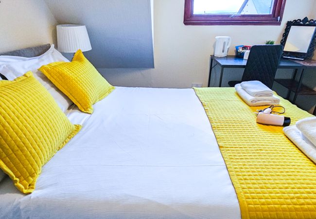 House in Inverness - mySTAYINN Telford 7 Bedroom House House in Inverness - mySTAYINN Telford 7 Bedroom House