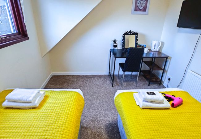 House in Inverness - mySTAYINN Telford 7 Bedroom House House in Inverness - mySTAYINN Telford 7 Bedroom House