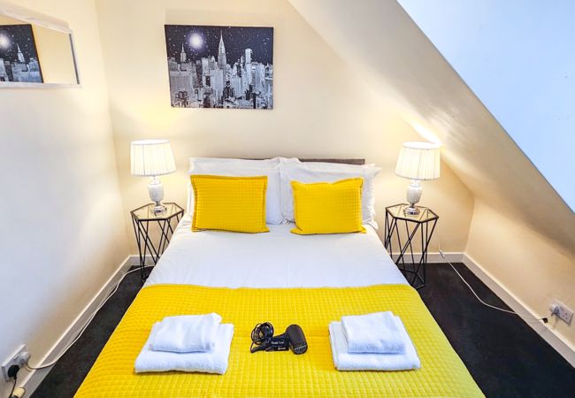 House in Inverness - mySTAYINN Telford 7 Bedroom House House in Inverness - mySTAYINN Telford 7 Bedroom House