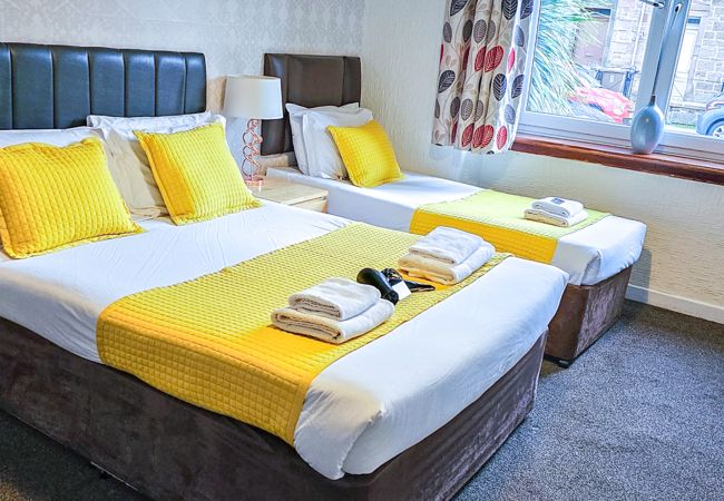 House in Inverness - mySTAYINN Strathblane 7 Bedroom House House in Inverness - mySTAYINN Strathblane 7 Bedroom House