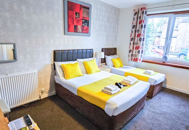 House in Inverness - mySTAYINN Strathblane 7 Bedroom House House in Inverness - mySTAYINN Strathblane 7 Bedroom House