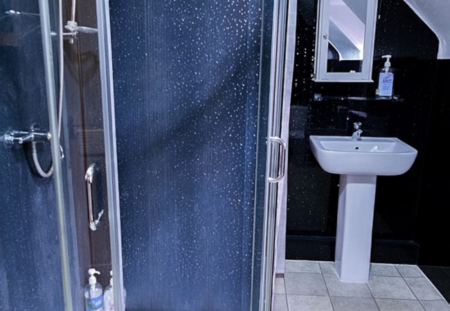 House in Inverness - mySTAYINN Strathblane 7 Bedroom House House in Inverness - mySTAYINN Strathblane 7 Bedroom House