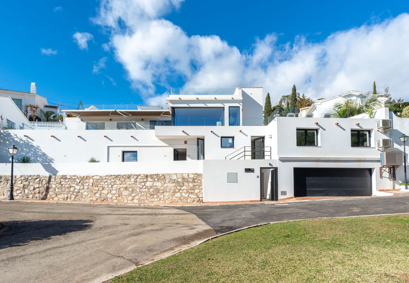 Villa in Mijas Costa - aday - Luxury villa with private pool close to town and beach