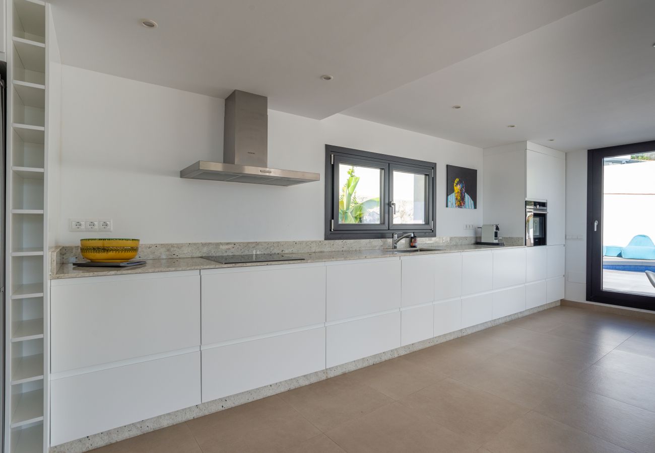 Villa in Mijas Costa - aday - Luxury villa with private pool close to town and beach