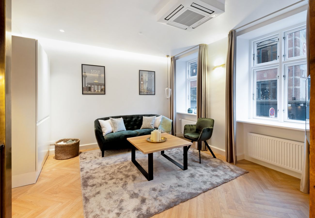 Apartment in København - Extravagant 2 bedroom apartment on the world´s 5 coolest street 