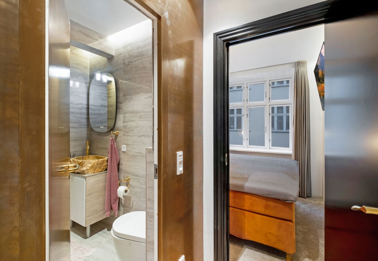 Apartment in København - Extravagant 2 bedroom apartment on the world´s 5 coolest street 